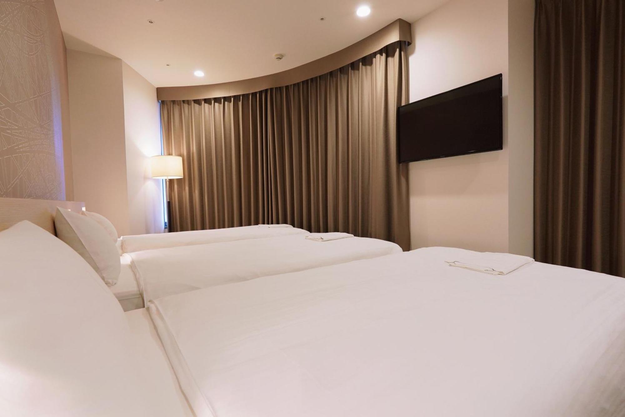 Park Central Sakura Hotel โอซาก้า ภายนอก รูปภาพ